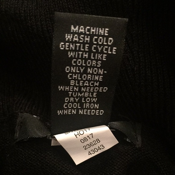 NWT 1X 2X 3X turtleneck bell sleeve sweater P328 - Picture 5 of 5